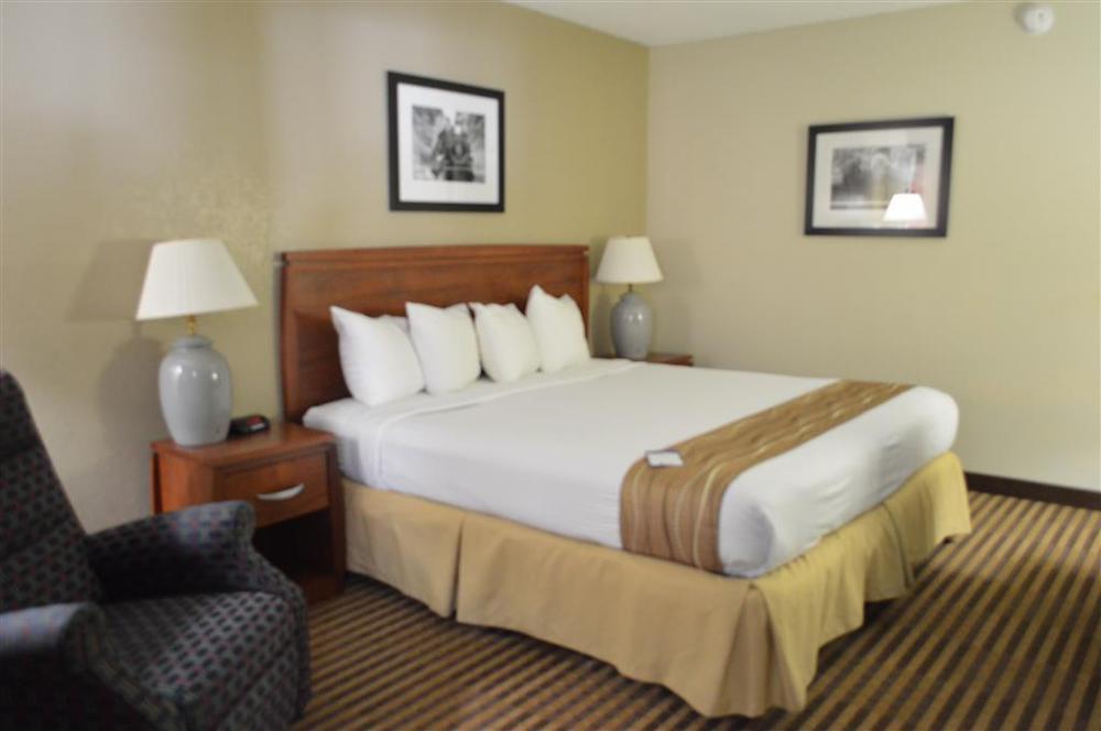 Best Western Hospitality House Emporia Ruang foto
