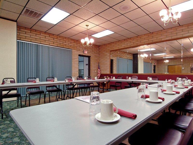 Best Western Hospitality House Emporia Restoran foto