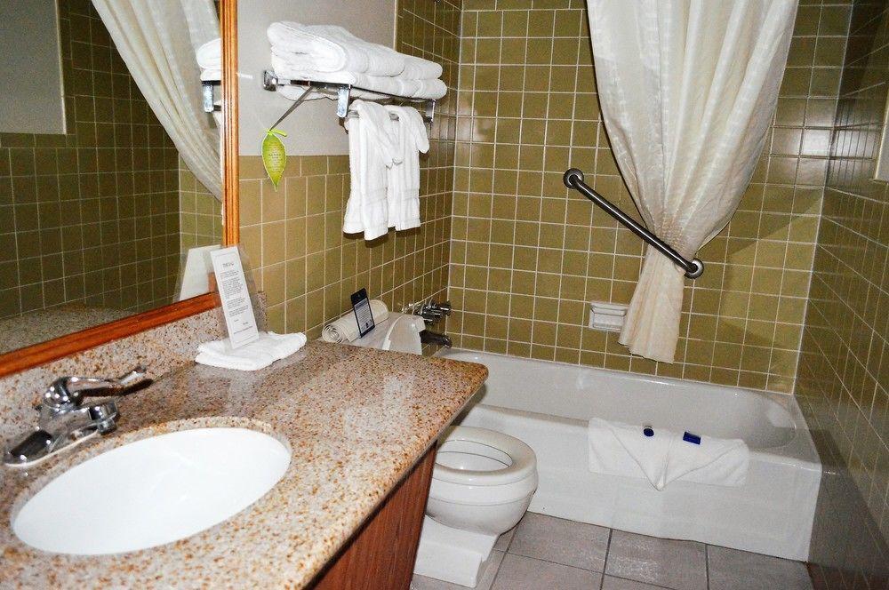 Best Western Hospitality House Emporia Bagian luar foto
