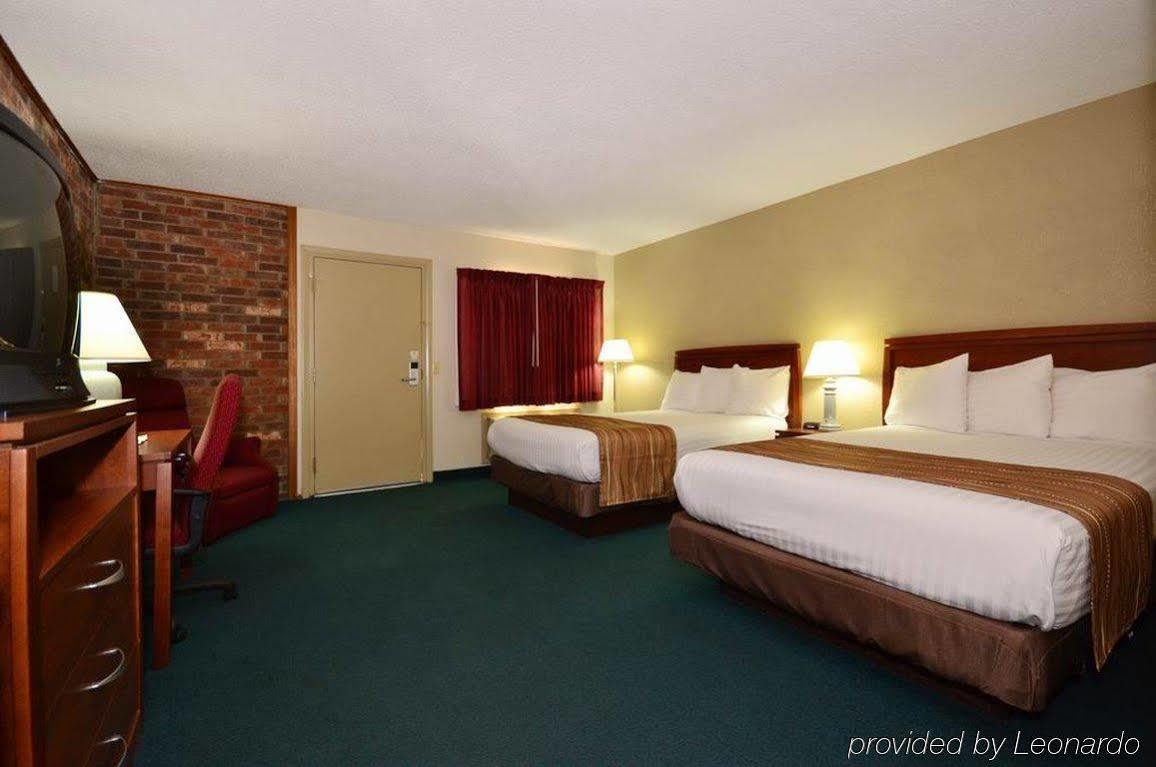 Best Western Hospitality House Emporia Ruang foto